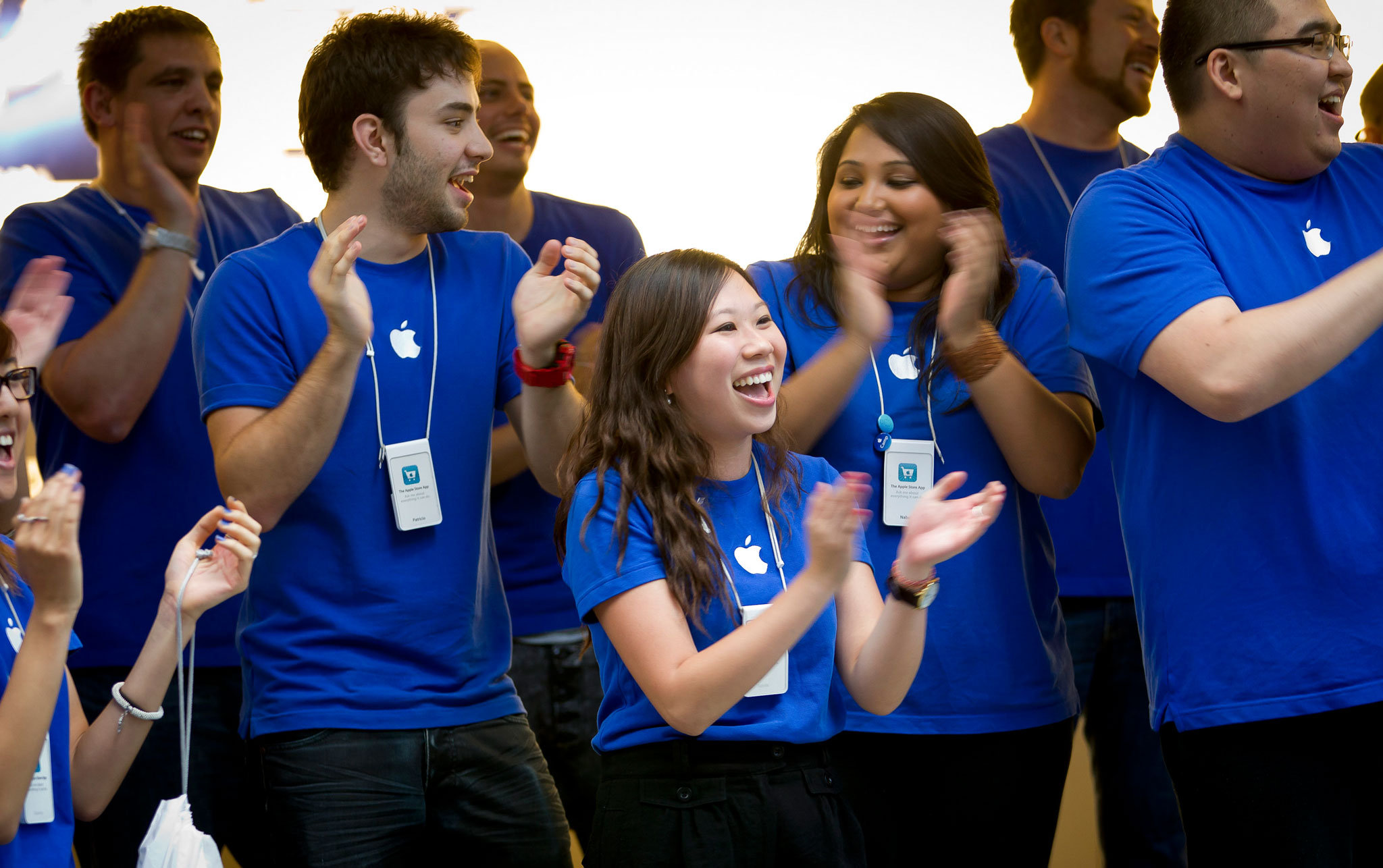 APPLE EMPLOYEE BENEFITS AND PERKS Total Rewards Hub